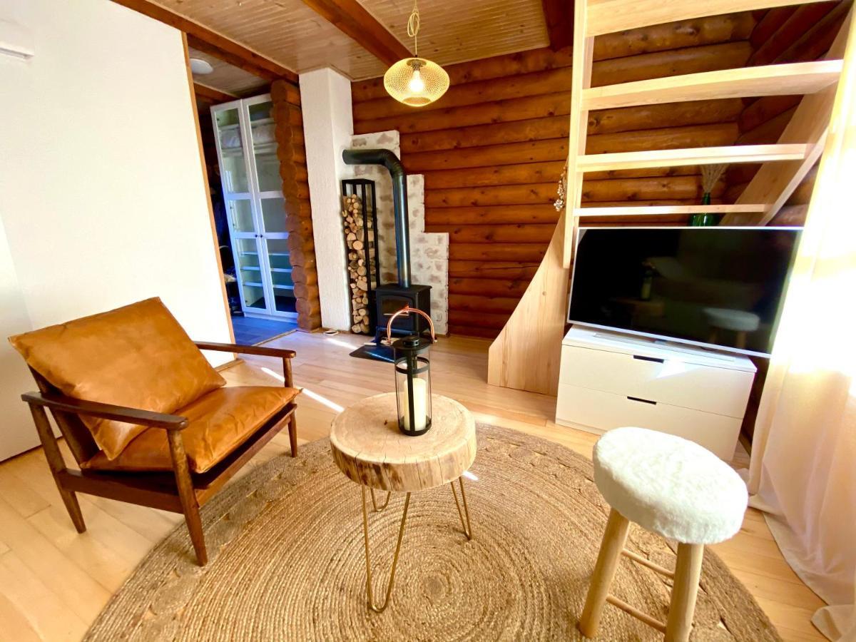 Pine Lodge Hlevci Zewnętrze zdjęcie